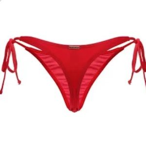 RELLECIGA SIZE M/L. RED BIKINI BOTTOM